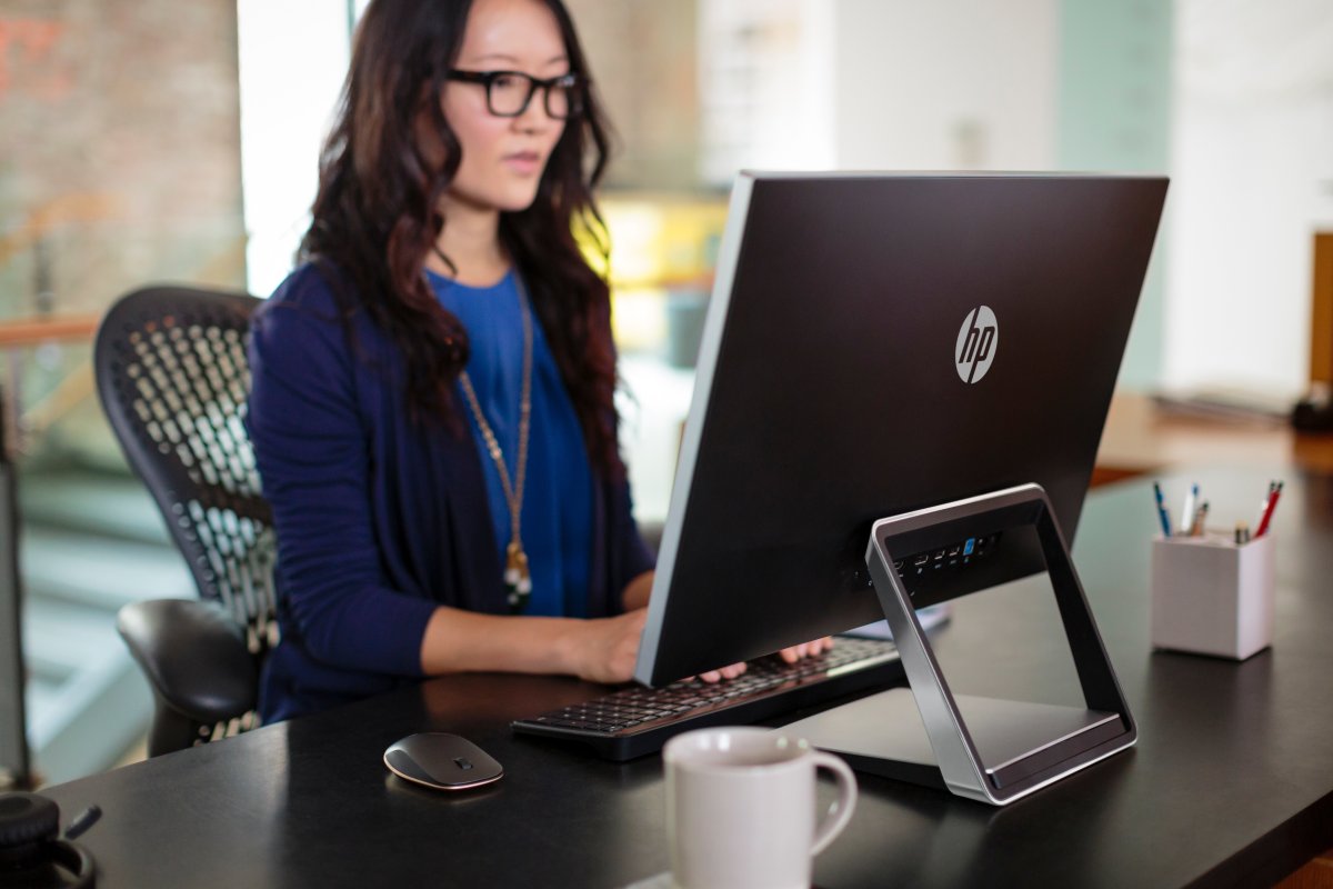 HP EliteDisplay S240uj computer monitor 60.5 cm (23.8") 2560 x 1440 pixels Quad HD LED Black, Silver - Image 6